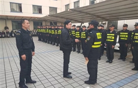 顏世航“勇往直前，不退縮”