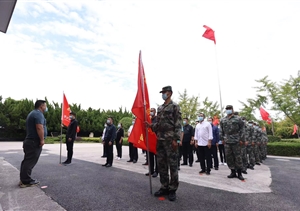 公司參加“打造引領(lǐng)區 奮進(jìn)尊崇路”2022年烈士紀念日崇敬志愿服務(wù)